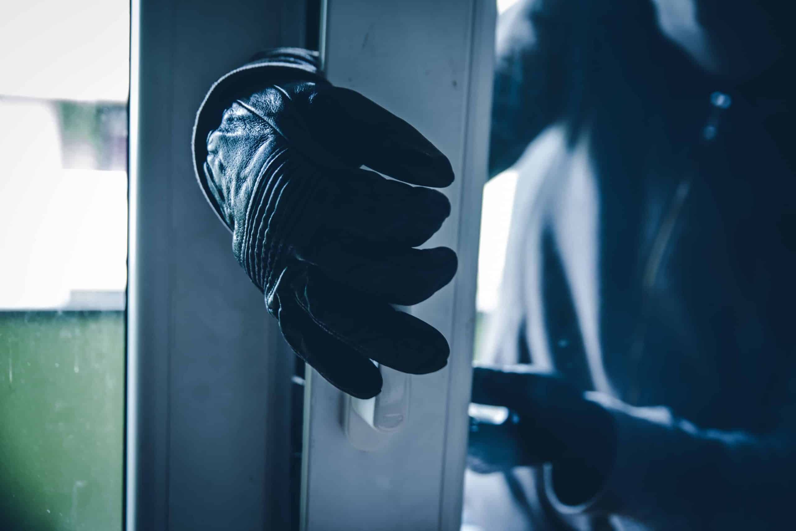 Common Home Security Mistakes Frase Protection